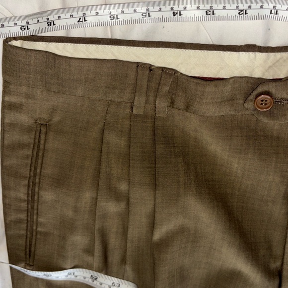 Valentino new without tags pleated silk & wool made in biella italy mauv… - Picture 9 of 17